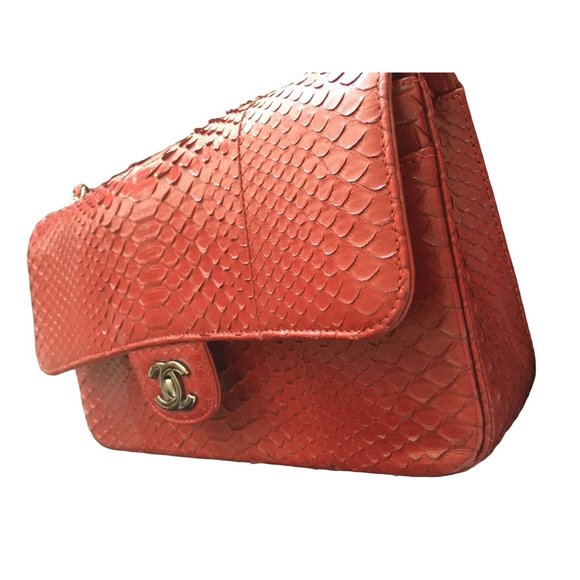 Chanel Womens Red Python Leather Classic Double Flap Jumbo Handbag - Picture 4 of 11